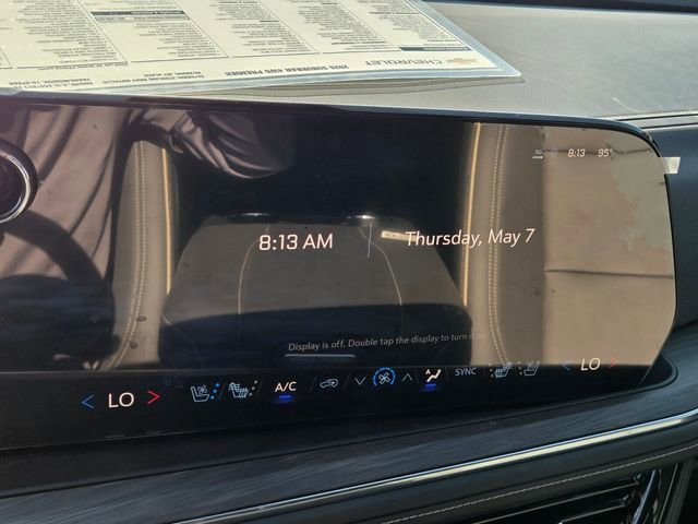 2026 Chevrolet Suburban Premier - Photo 12