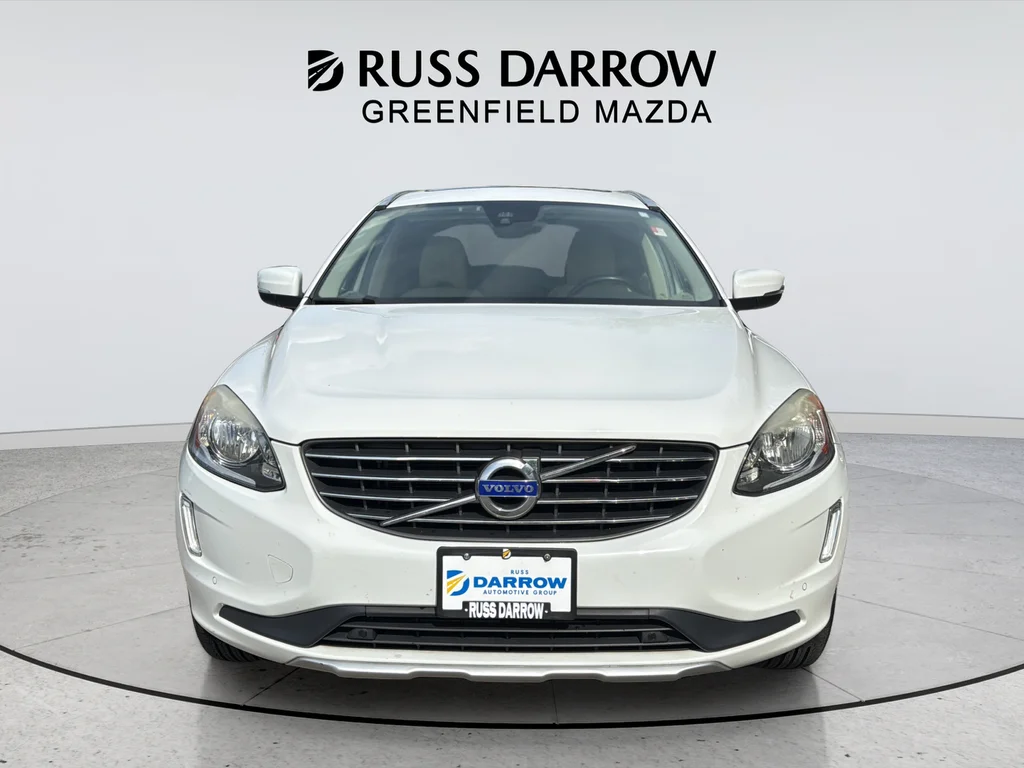 Used 2015 White Volvo T6 image 8