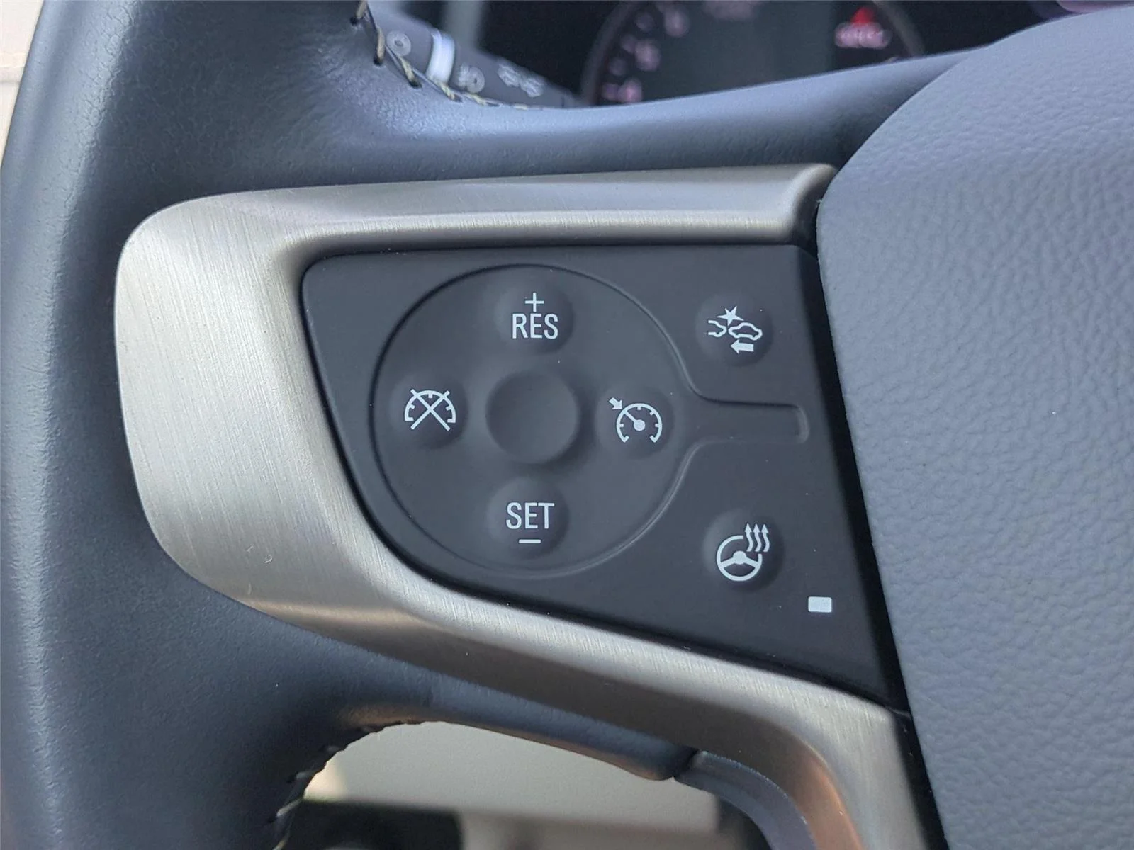 Used 2022 Ebony Twilight Metallic GMC Denali image 20