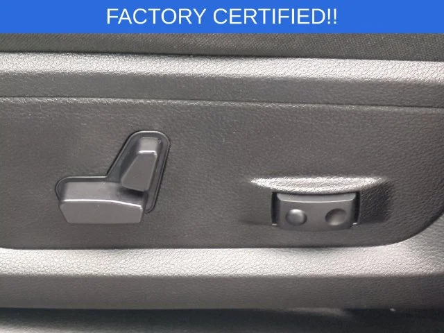 Used 2024 Silver Ram Big Horn image 17