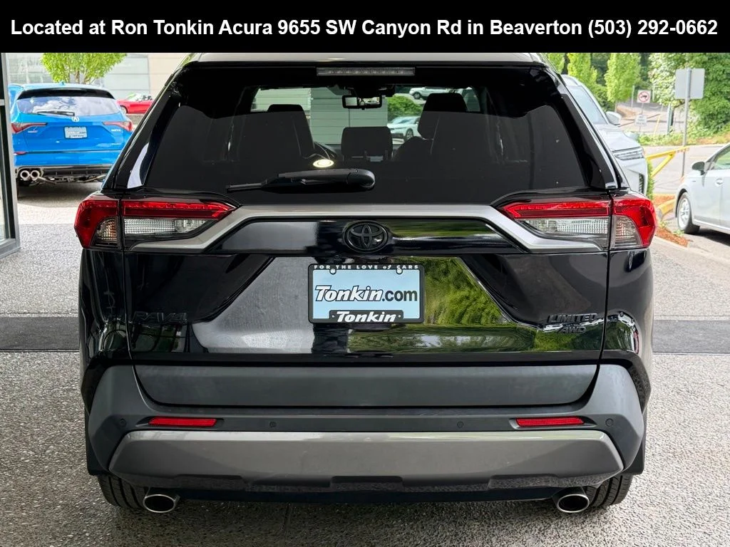 Used 2019 Midnight Black Metallic Toyota Limited image 6