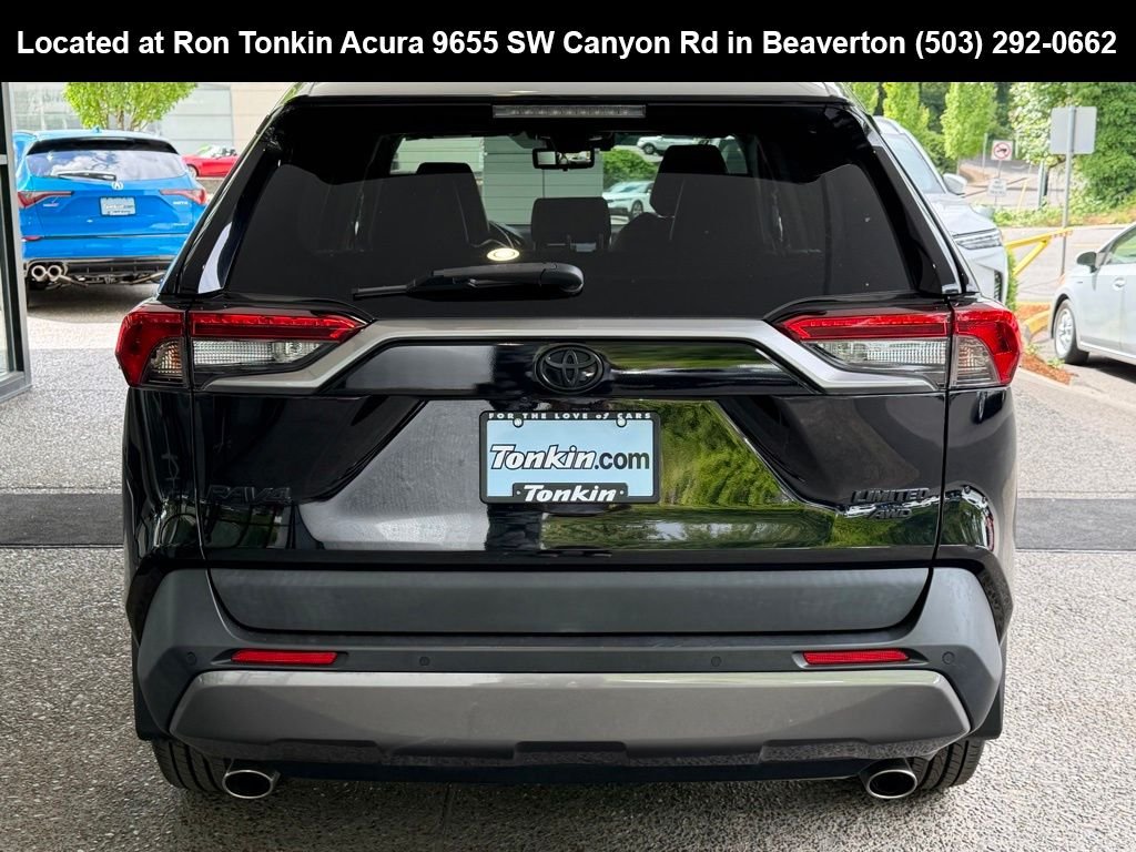 Used 2019 Midnight Black Metallic Toyota Limited image 6