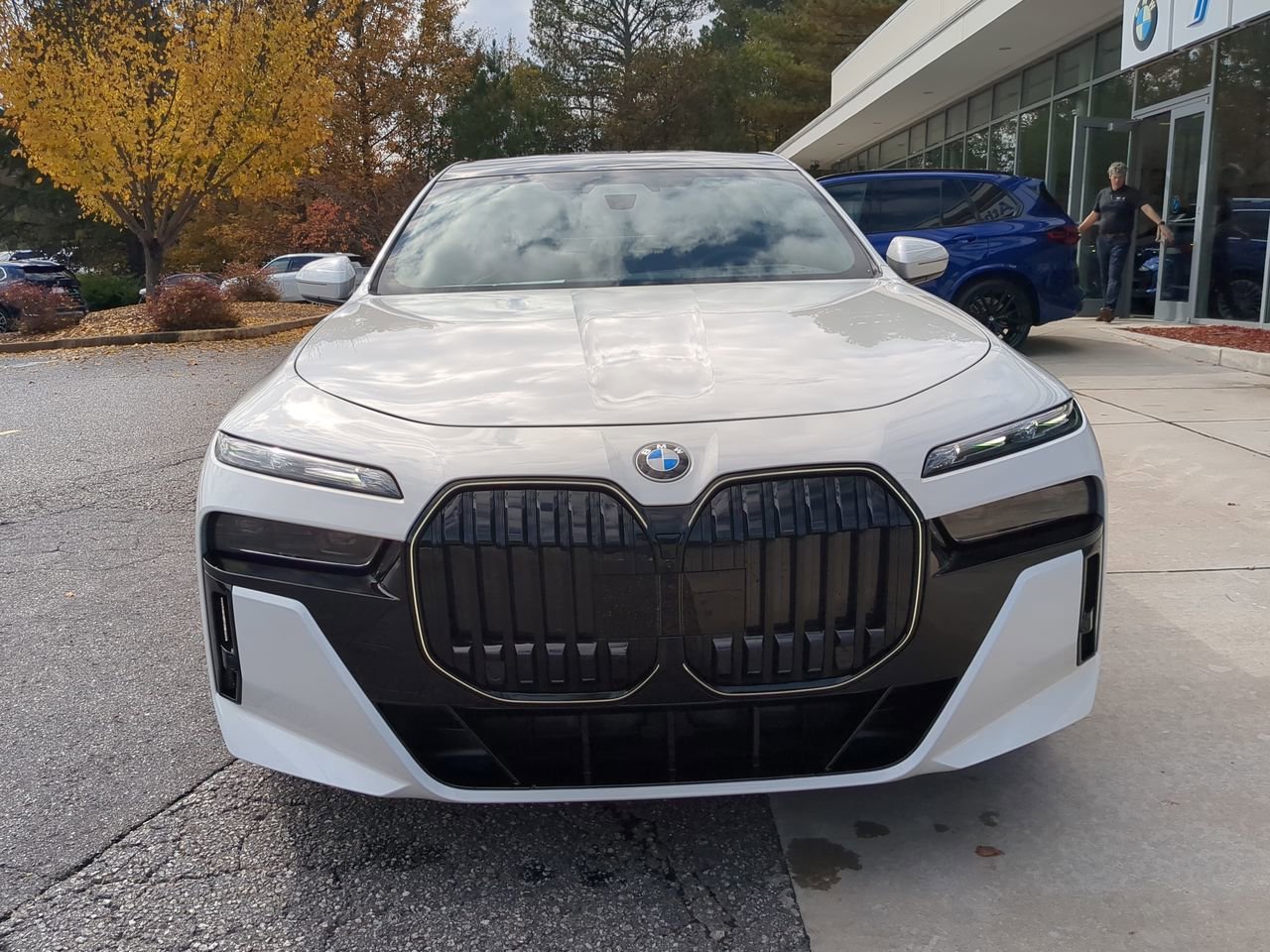 2025 BMW 7 Series 740i - Photo 10