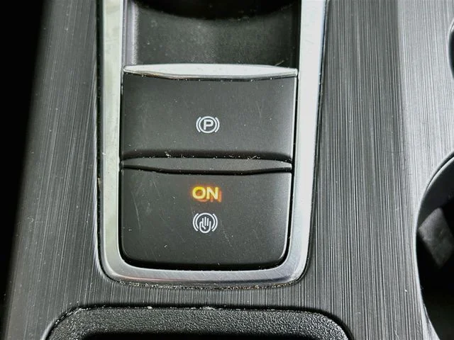 Used 2023 Gray Ford Active image 20
