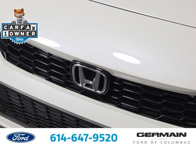 Used 2025 Platinum White Pearl Honda Sport image 15