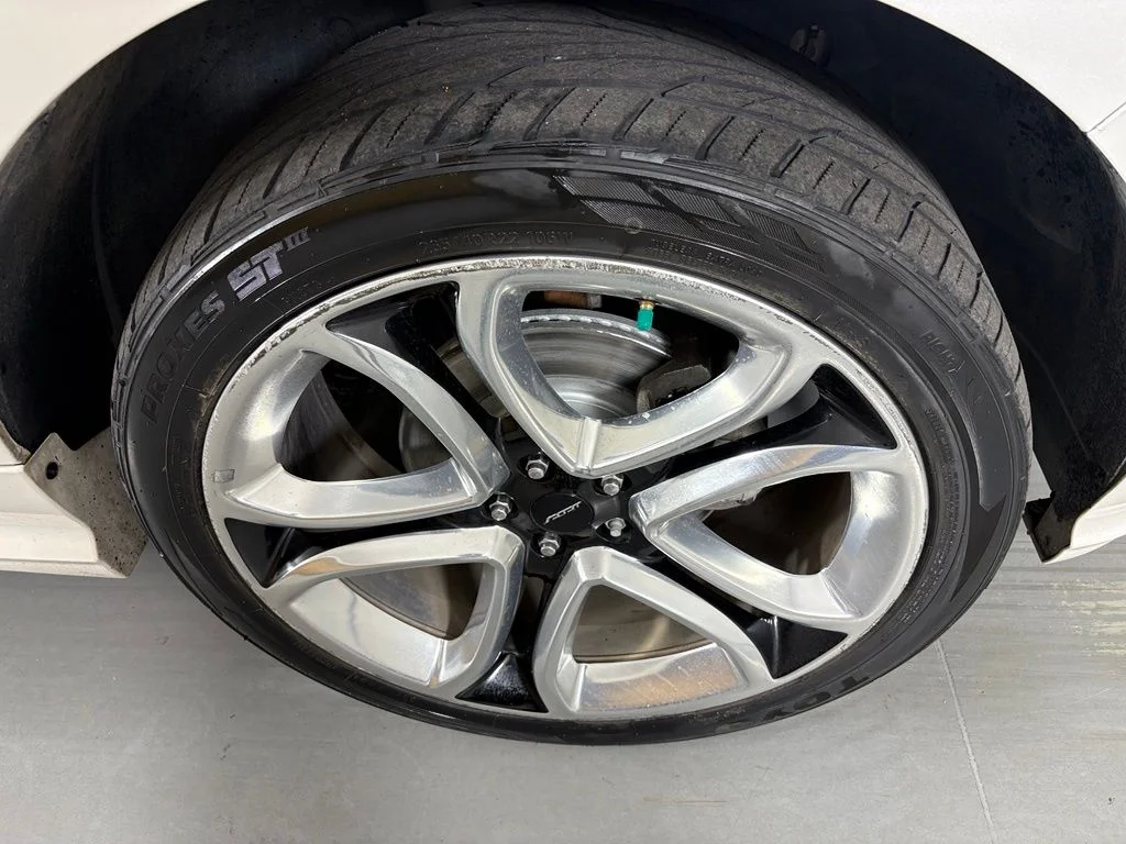 Used 2014 White Ford Sport image 14