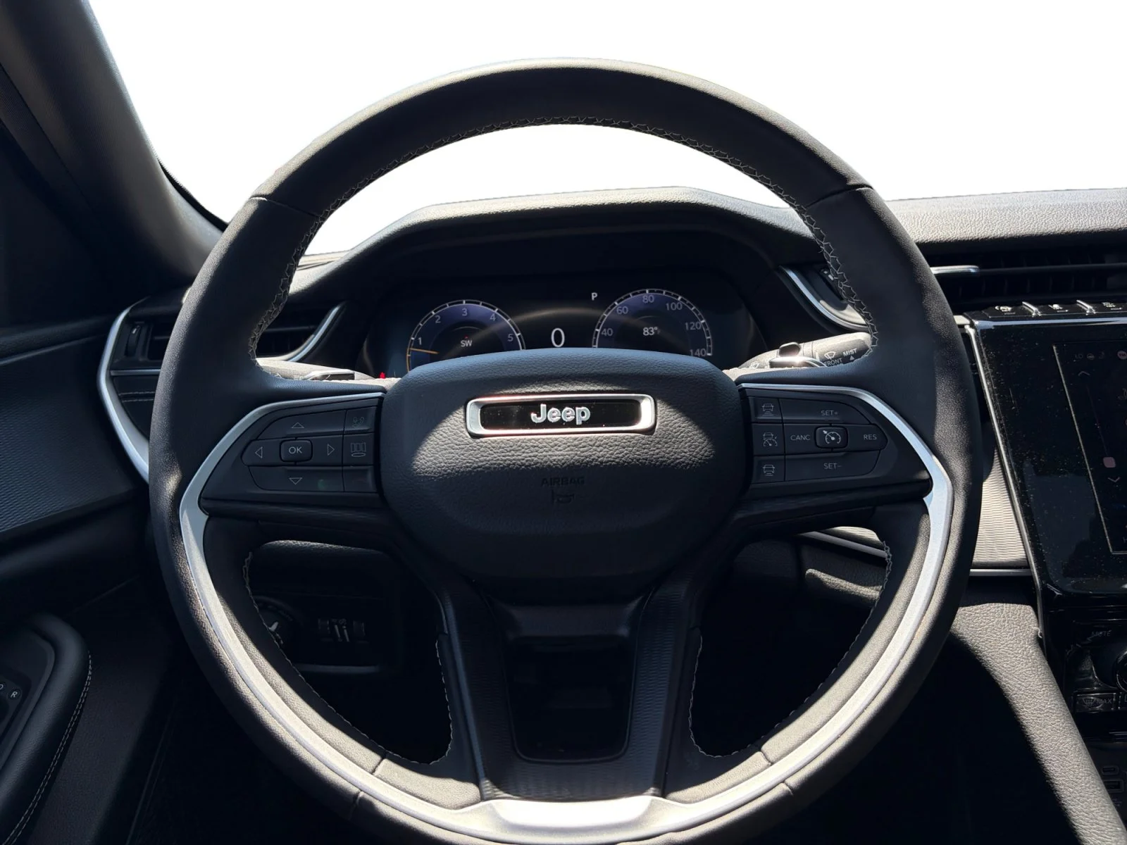 Used 2023 Black Jeep Altitude X image 13