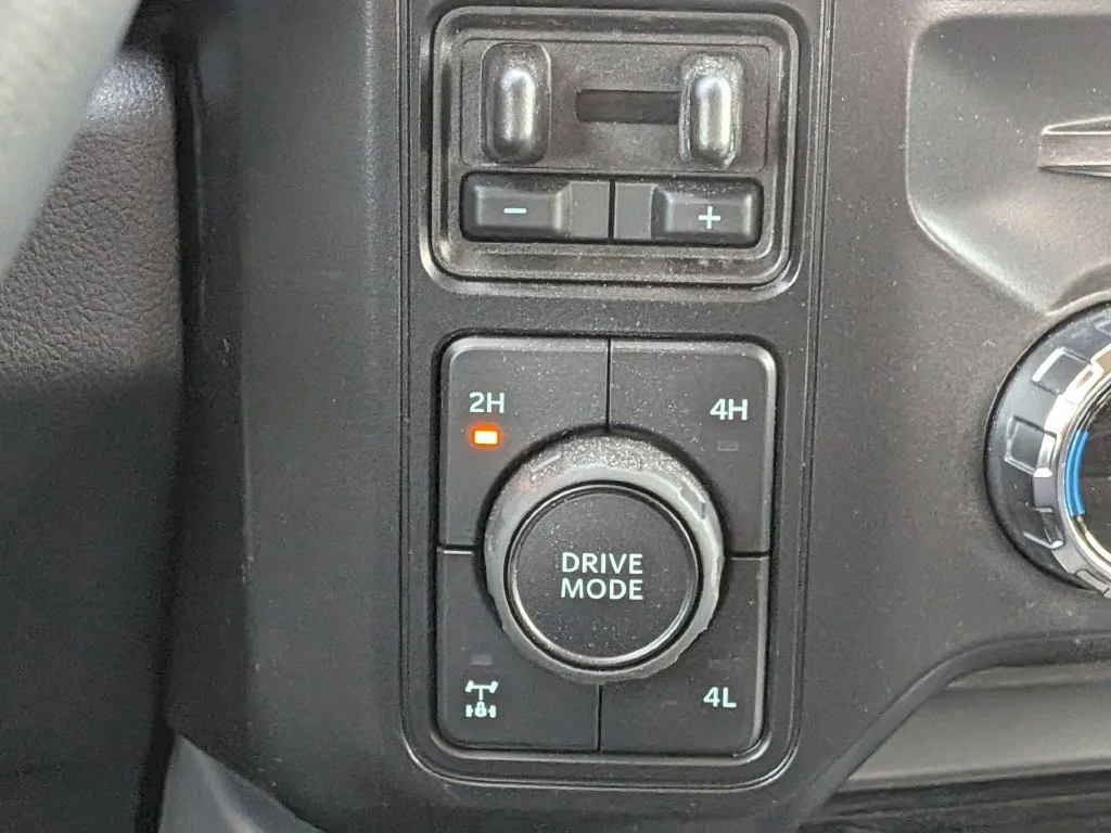 New 2026 White Ford Lariat image 18