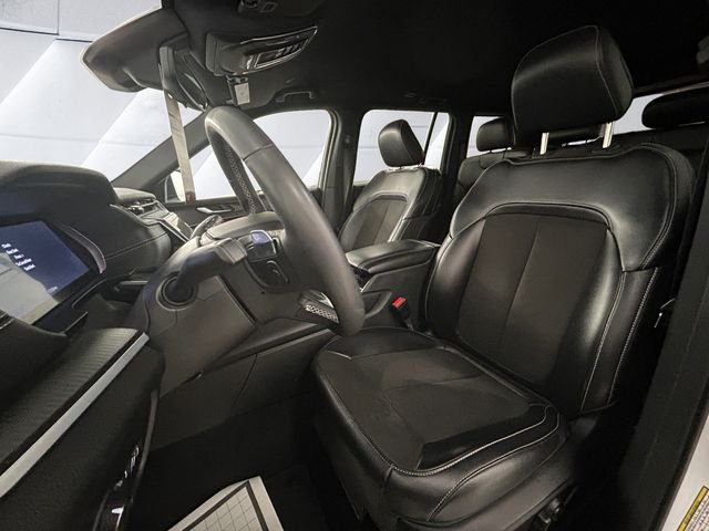 Used 2024 White Jeep Altitude image 8