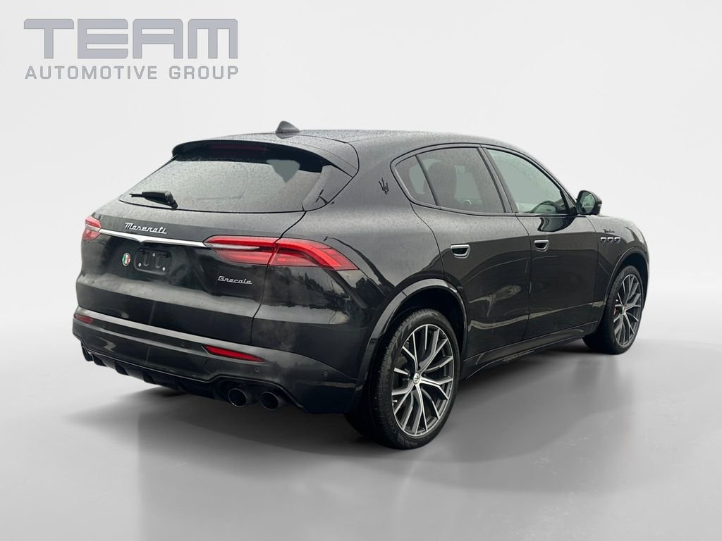 Used 2023  Maserati Modena image 7