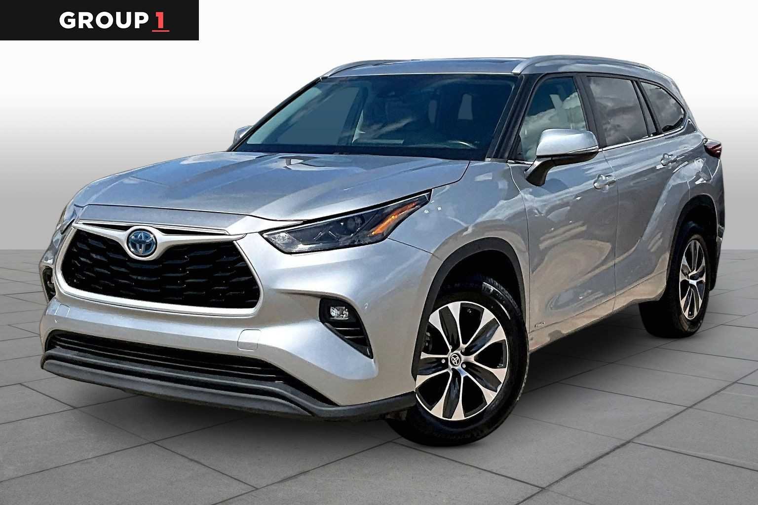 2023 Toyota Highlander Hybrid XLE