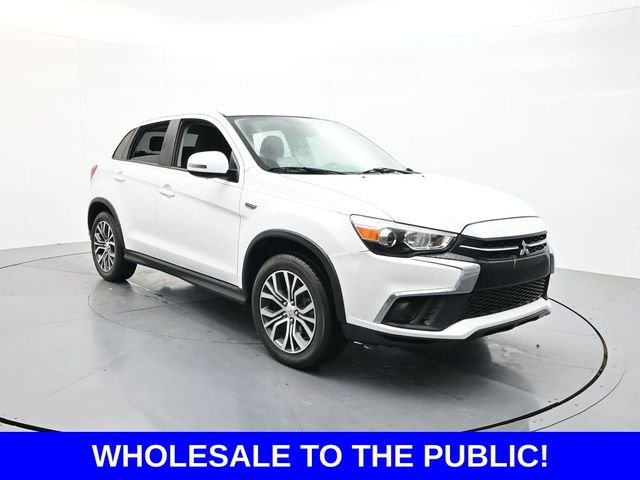 2018 Mitsubishi Outlander Sport 2.0 ES 2WD CVT's photo