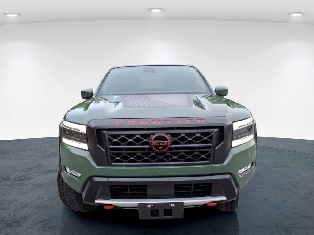 Used 2024 Green Nissan PRO-4X image 4