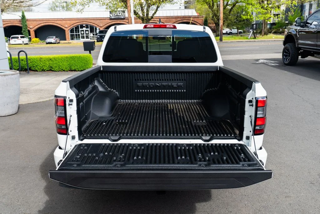New 2026 Glacier White Nissan Crew Cab SV image 8