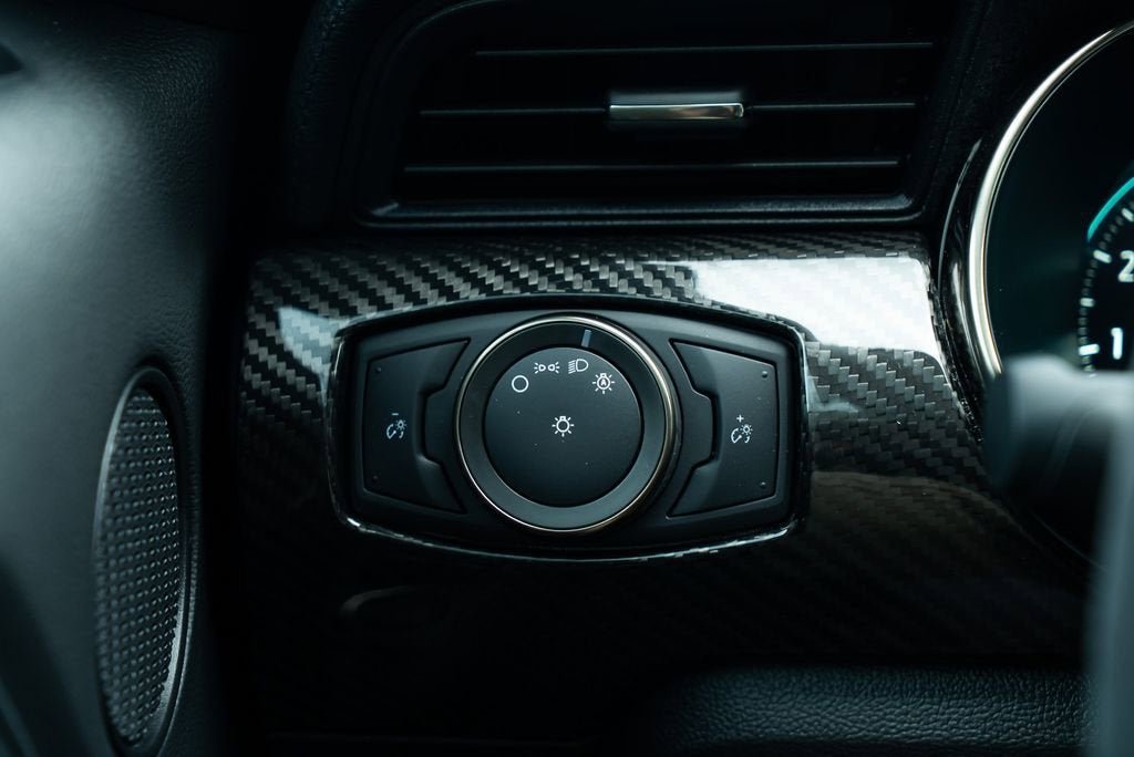 Used 2021 Shadow Black Ford Shelby GT500 image 27