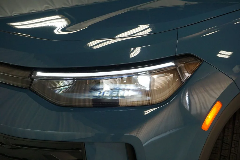 New 2026 Blue Volkswagen 2.0T SE image 31