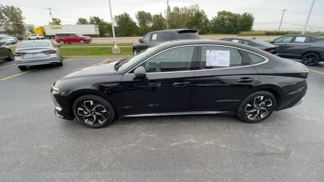 2025 Hyundai Sonata SEL - Photo 7