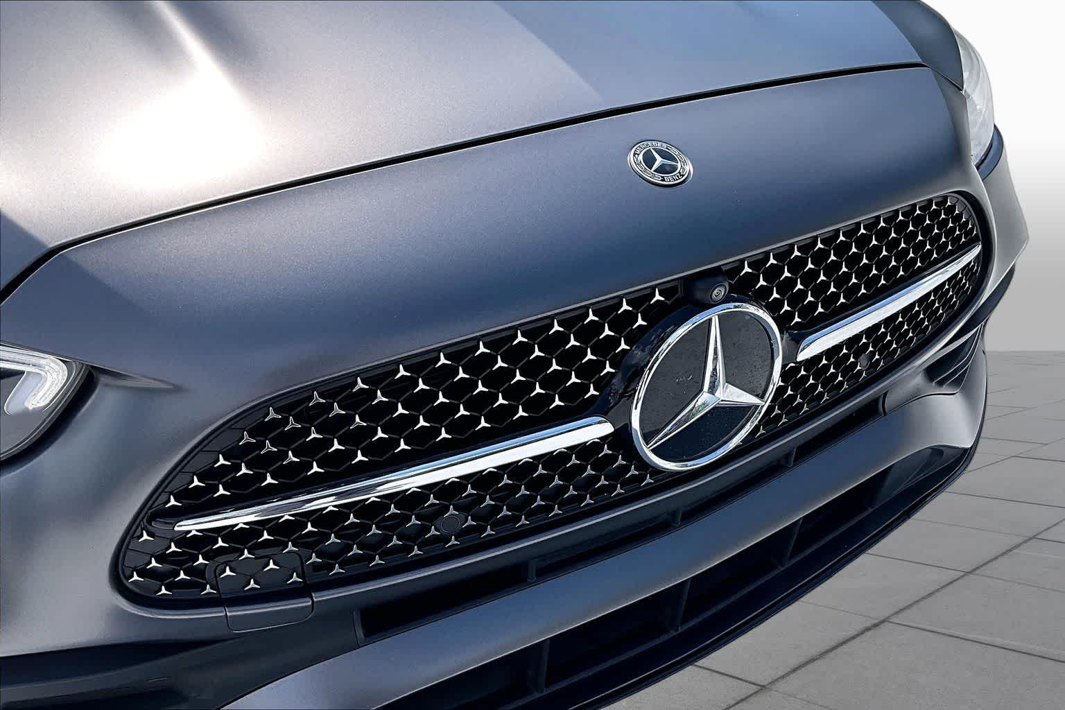Used 2023 Lunar Blue Metallic Mercedes-Benz C 300 image 29