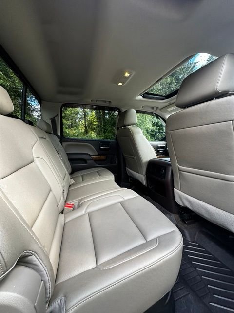 Used 2017 Crimson Red Tintcoat GMC SLT image 18