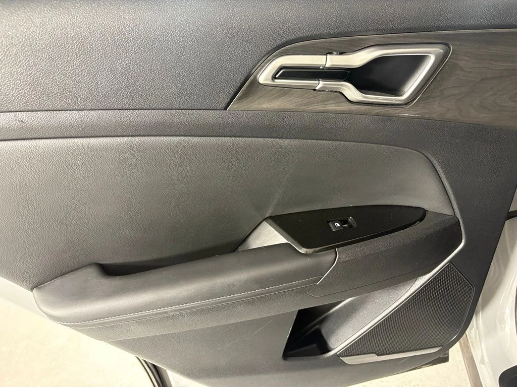 Used 2023 Gray Kia X-Line image 39