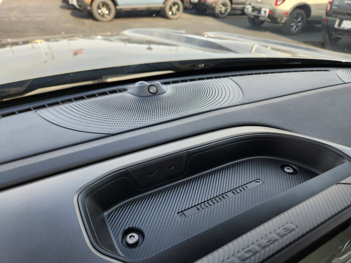 New 2026 Carbonized Gray Metallic Ford Outer Banks image 6