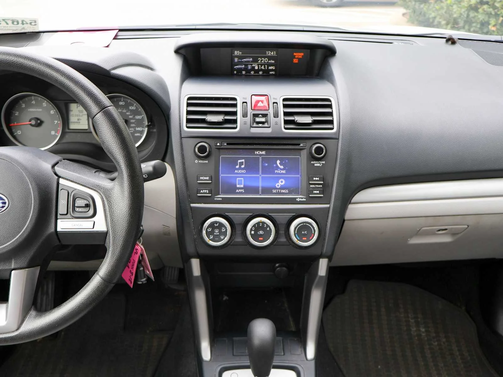 Used 2017 Crystal White Pearl Subaru  image 18