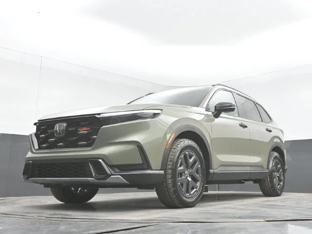 Used 2026 Ash Green Metallic Honda TrailSport image 43