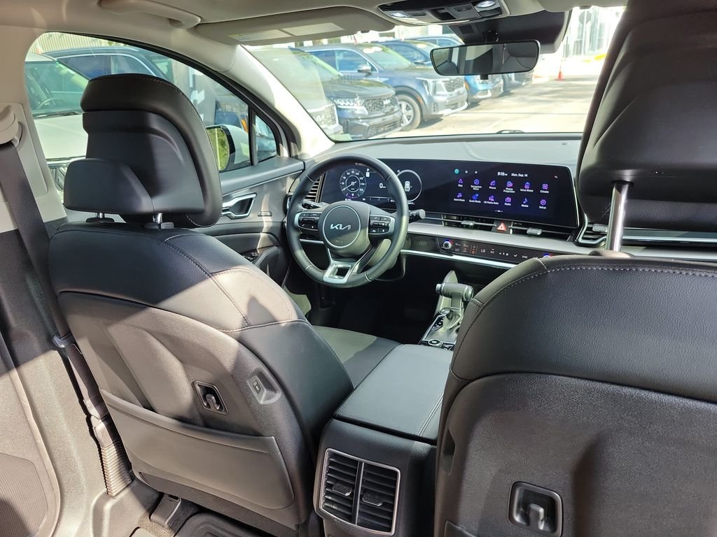 Certified Used 2024 Glacial White Pearl Kia SX image 13