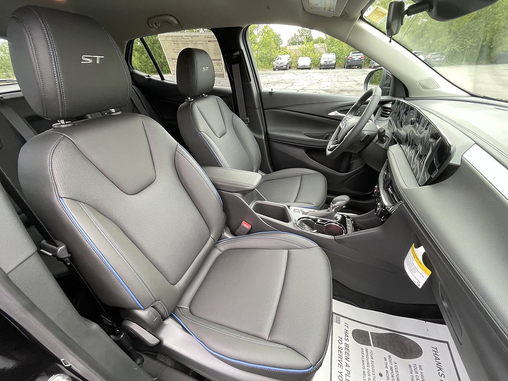 2026 Buick Encore GX Sport Touring - Photo 16