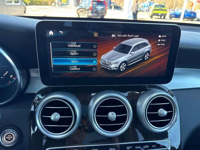 Used 2021 Gray Mercedes-Benz GLC 300 image 27