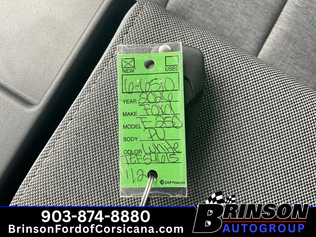 New 2026 Oxford White Ford XL image 17