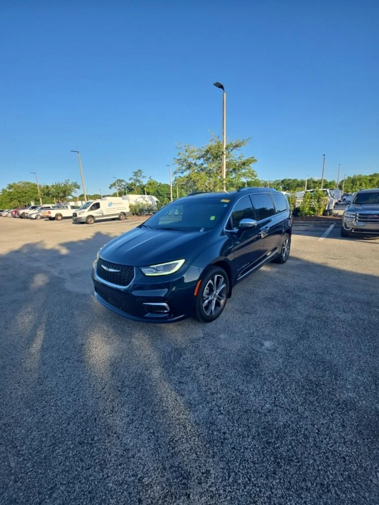Used 2023 Blue Chrysler Pinnacle image 1