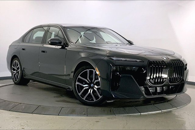 2026 BMW 7 Series 740i xDrive Sedan 
