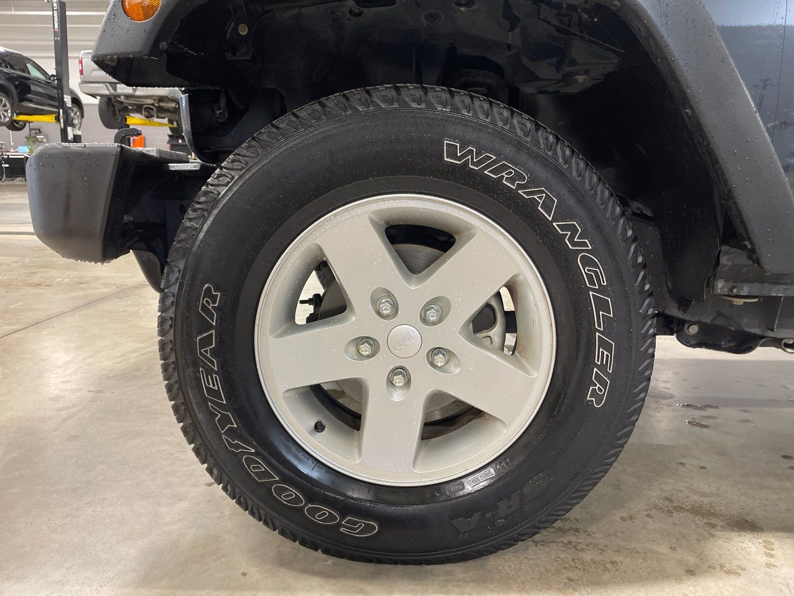 Used 2016 Black Jeep Sport image 29