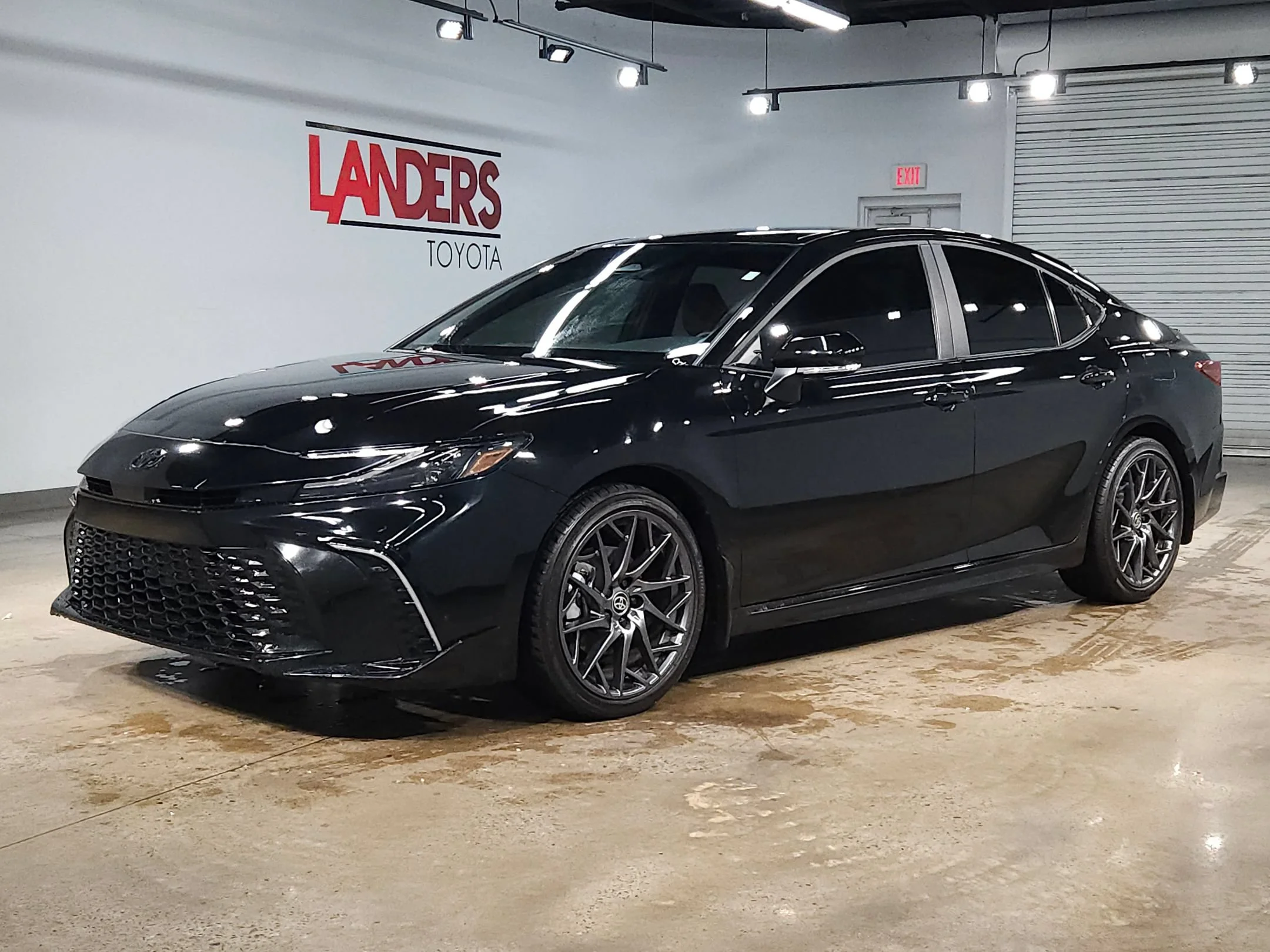 Used 2025 MIDNIGHT BLACK Toyota SE image 3