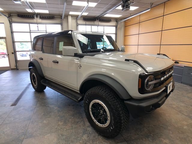 New 2026 Avalanche Gray Ford Outer Banks® image 1