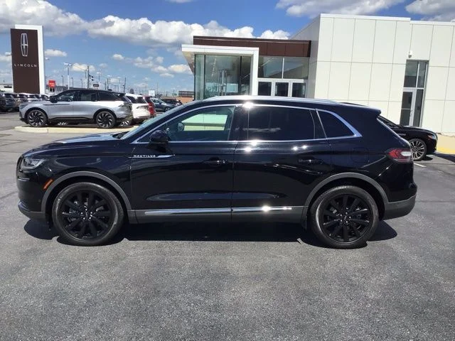 Certified Used 2022 Infinite Black Metallic Lincoln Reserve image 6