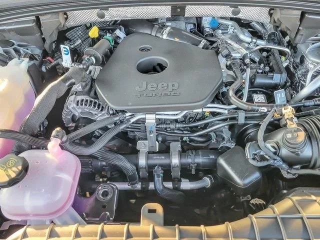 New 2026 Silver Zynith Jeep Limited Reserve image 8