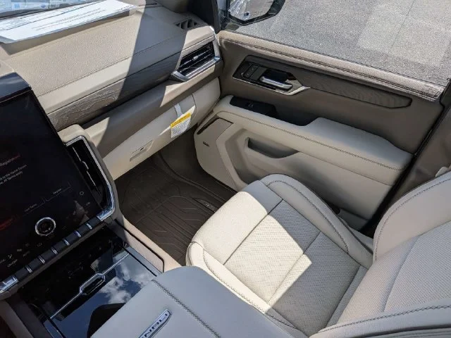 New 2027 Sterling Metallic GMC Denali image 20