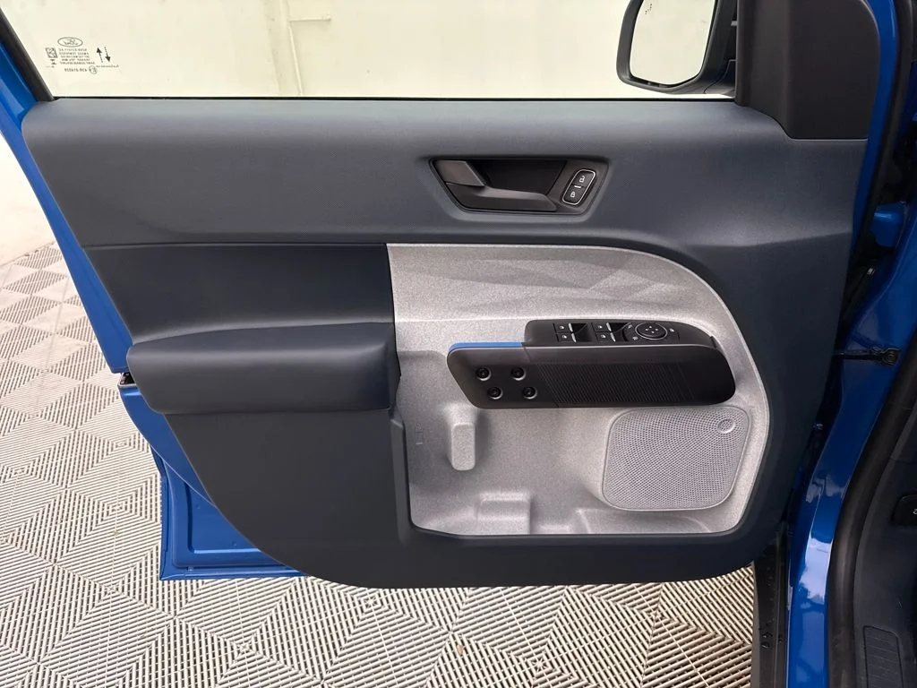 New 2025 Blue Ford XLT image 10