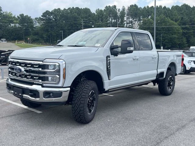 New 2026 Avalanche Ford Lariat image 6