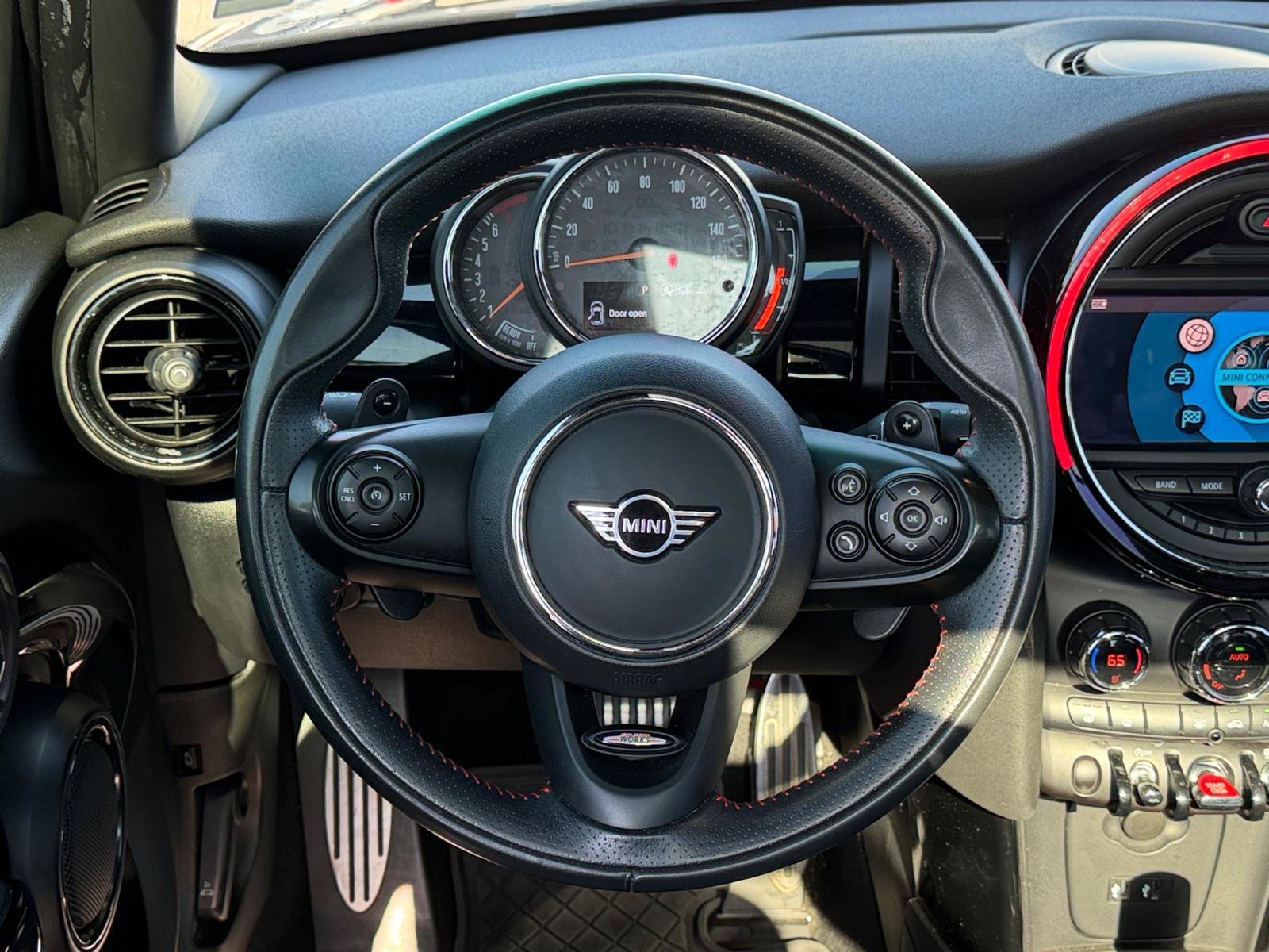 Used 2020 Gray Metallic MINI Signature image 14