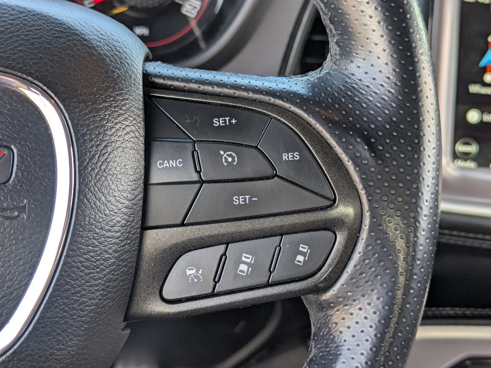 2022 Dodge Challenger SXT - Photo 24