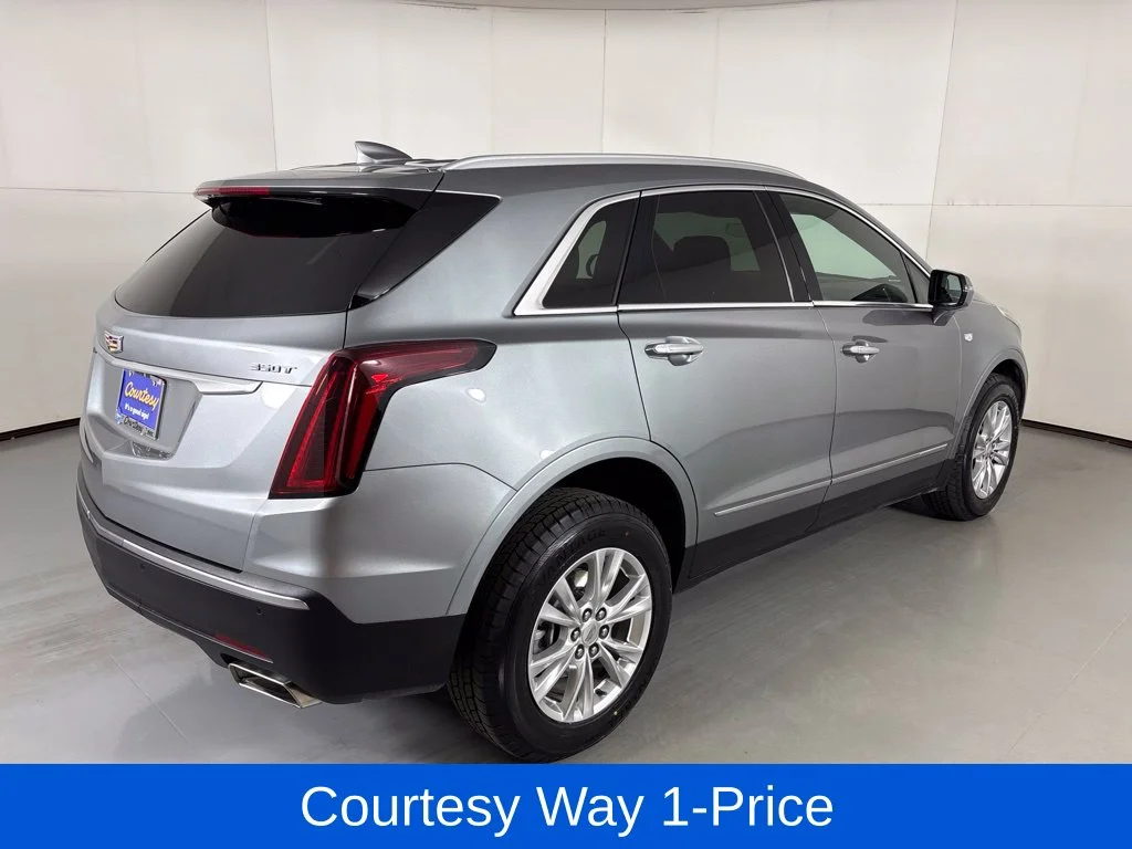 Used 2023 Silver Cadillac Luxury image 11