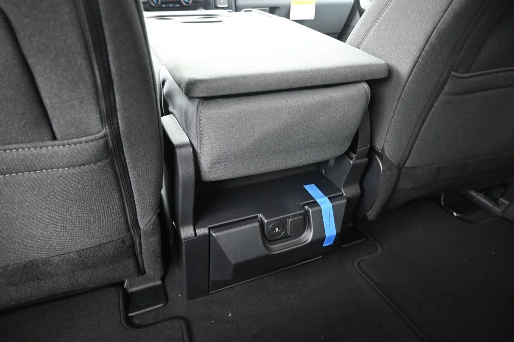 New 2026 Carbonized Gray Metallic Ford XLT image 20