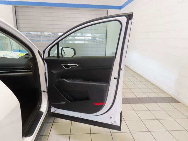 2025 Kia Sportage LX - Photo 22