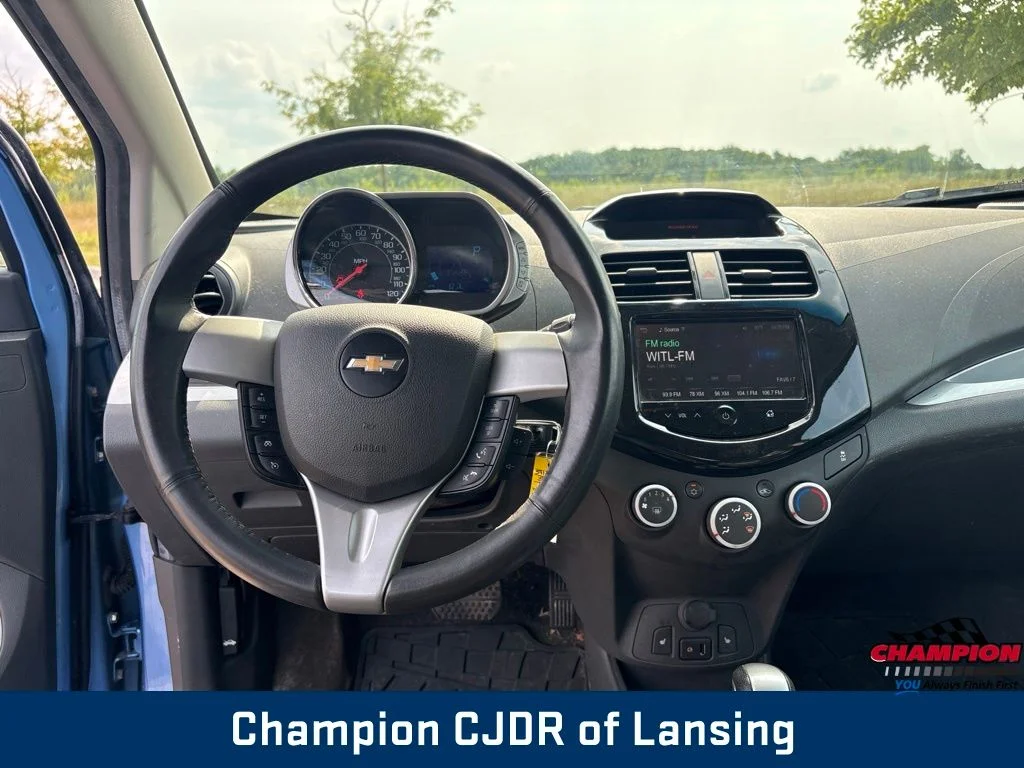 Used 2014 Blue Chevrolet 2LT image 2