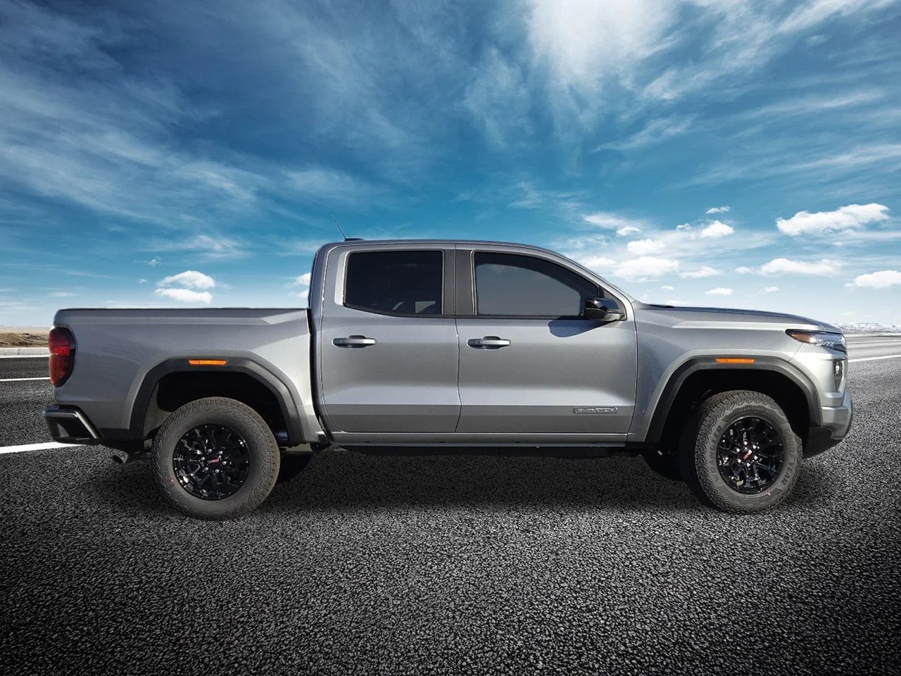 New 2026 Sterling Metallic GMC Elevation image 17