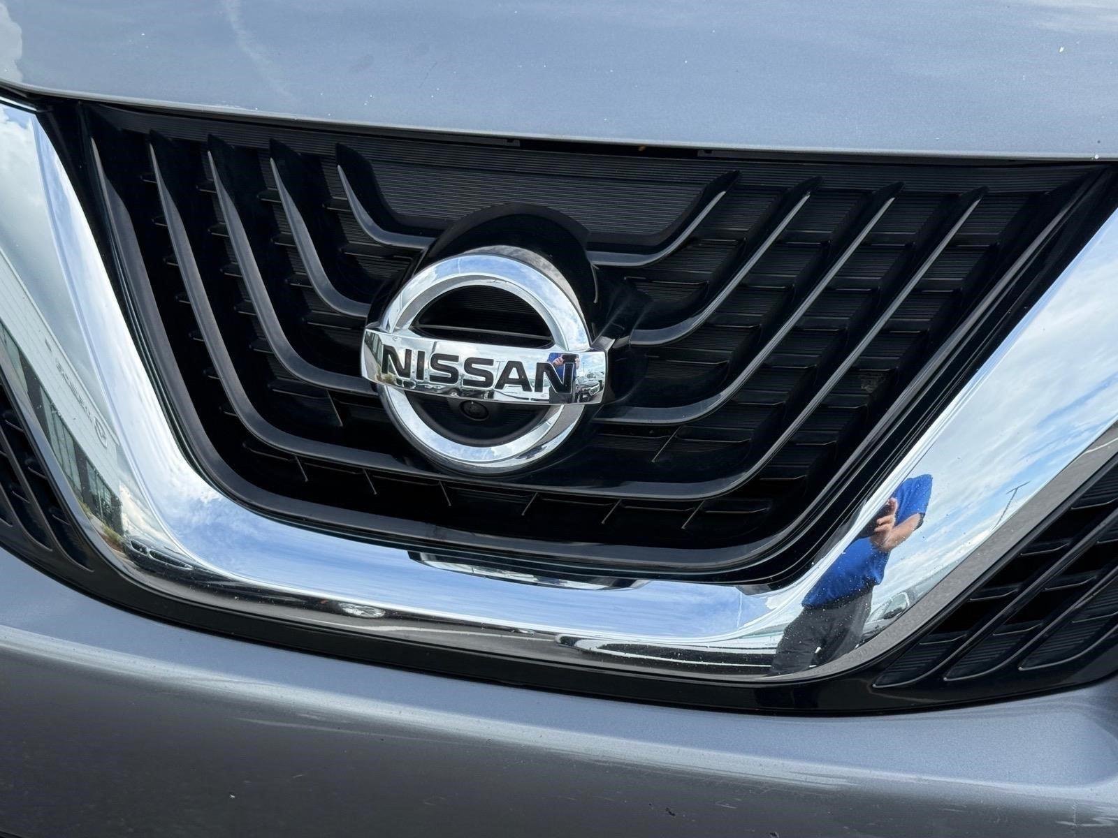 Used 2017 Brilliant Silver Metallic Nissan Platinum image 14