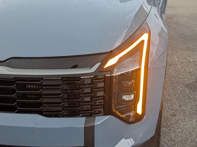 New 2027 Heritage Blue Kia EX image 10